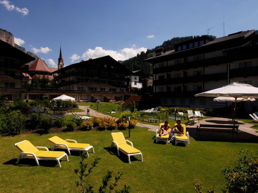 Hotel Antares Selva di Val Gardena Bagian luar foto
